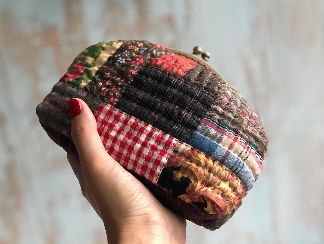 Hand Bag-Recycled Denim Fabric Bag-Eco Friendly - green fashion - patchwork bag - quilted bag - Sustainable fashion- Zero Waste (28)